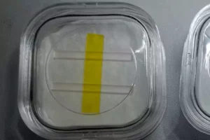板条铒玻璃